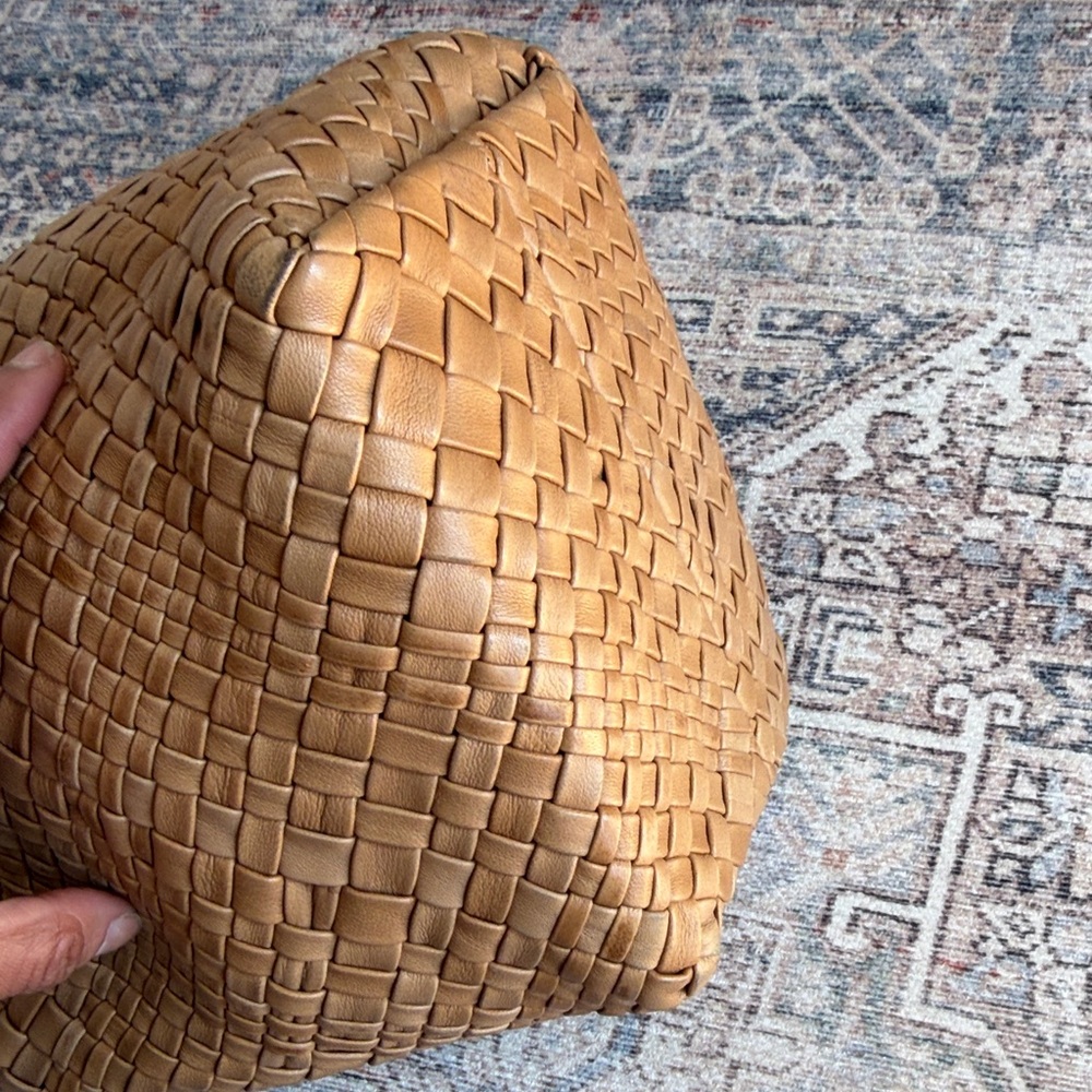 Falorini Woven Leather Tote Bucket Bag in Tan - Picture 7 of 13